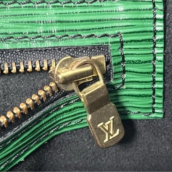 Louis Vuitton Epi Bicolor Green Noe PM - Picture 7 of 9